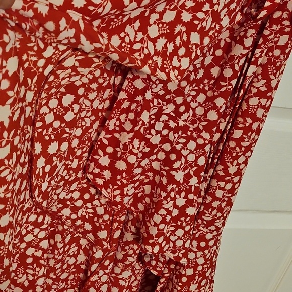 Max Studio Red Floral Ruffle Wrap Dress - Picture 8 of 16